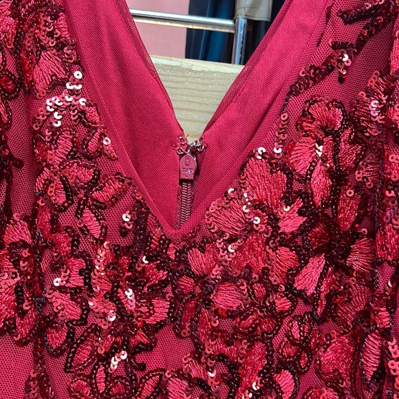 NWT,Alex & Eve from Alex evenings Sequin Floral Sheath Dress
,red - Picture 10 of 17
